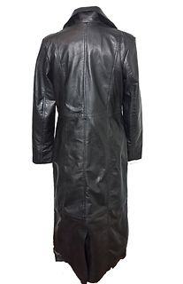 NAISTEN PITKÄNAHKATAKKI